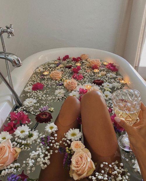 Secret Garden's Enchanted Blooms